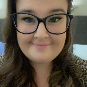 Meet your Posher, Mandy